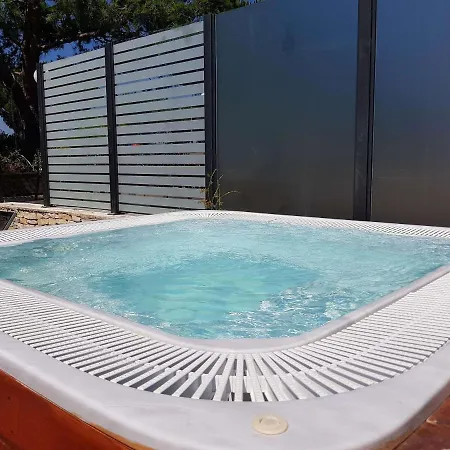 Ibis Styles St Raphael Otel