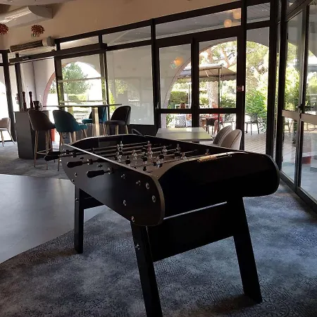 Ibis Styles St Raphael Szálloda