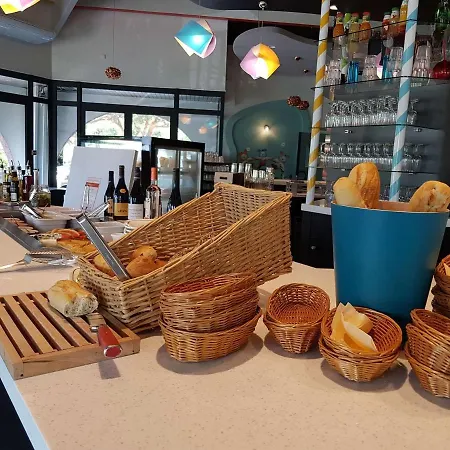 Ibis Styles St Raphael Szálloda