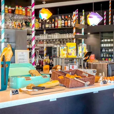 Ibis Styles St Raphael Otel Fréjus
