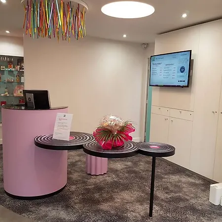 מלון Ibis Styles St Raphael 3*
